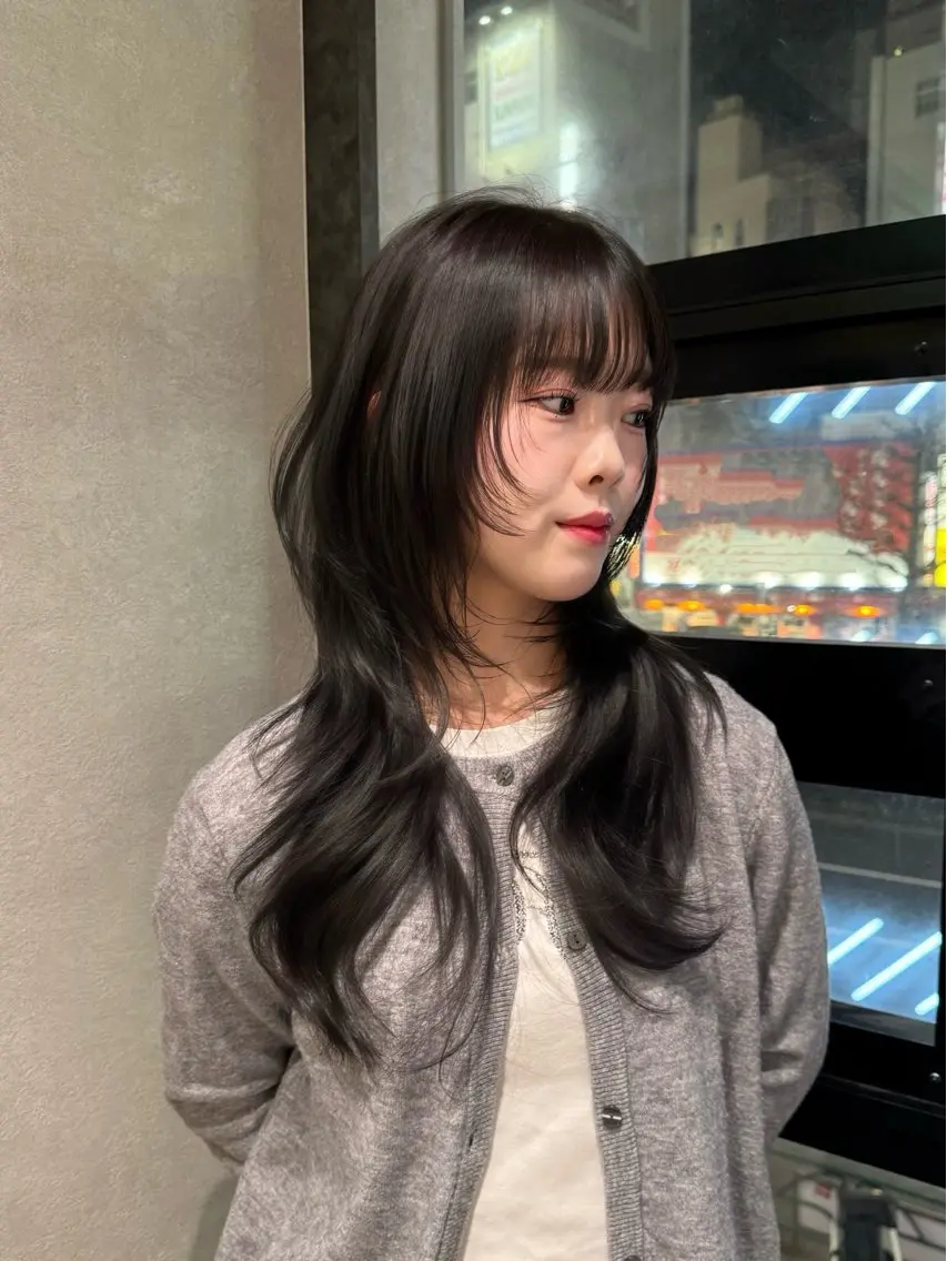 《ミニモ学割限定》🎀透明感 トーンダウンカラー+クイックトリートメント付き！ 韓国/ブルーブラック/トーンダウン/暗髪の写真