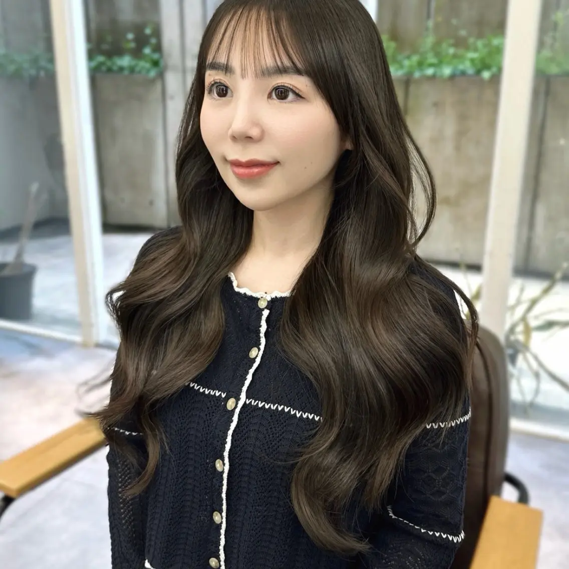 ロング ロングレイヤー レイヤーカット ロング 似合わせカット 山﨑 優衣のヘアスタイル