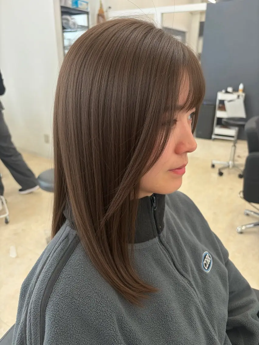 ロング 顔周りカット 酸性ストレート カット 縮毛矯正 トリートメント 🎀レディース特化 山下 京華🎀のヘアスタイル