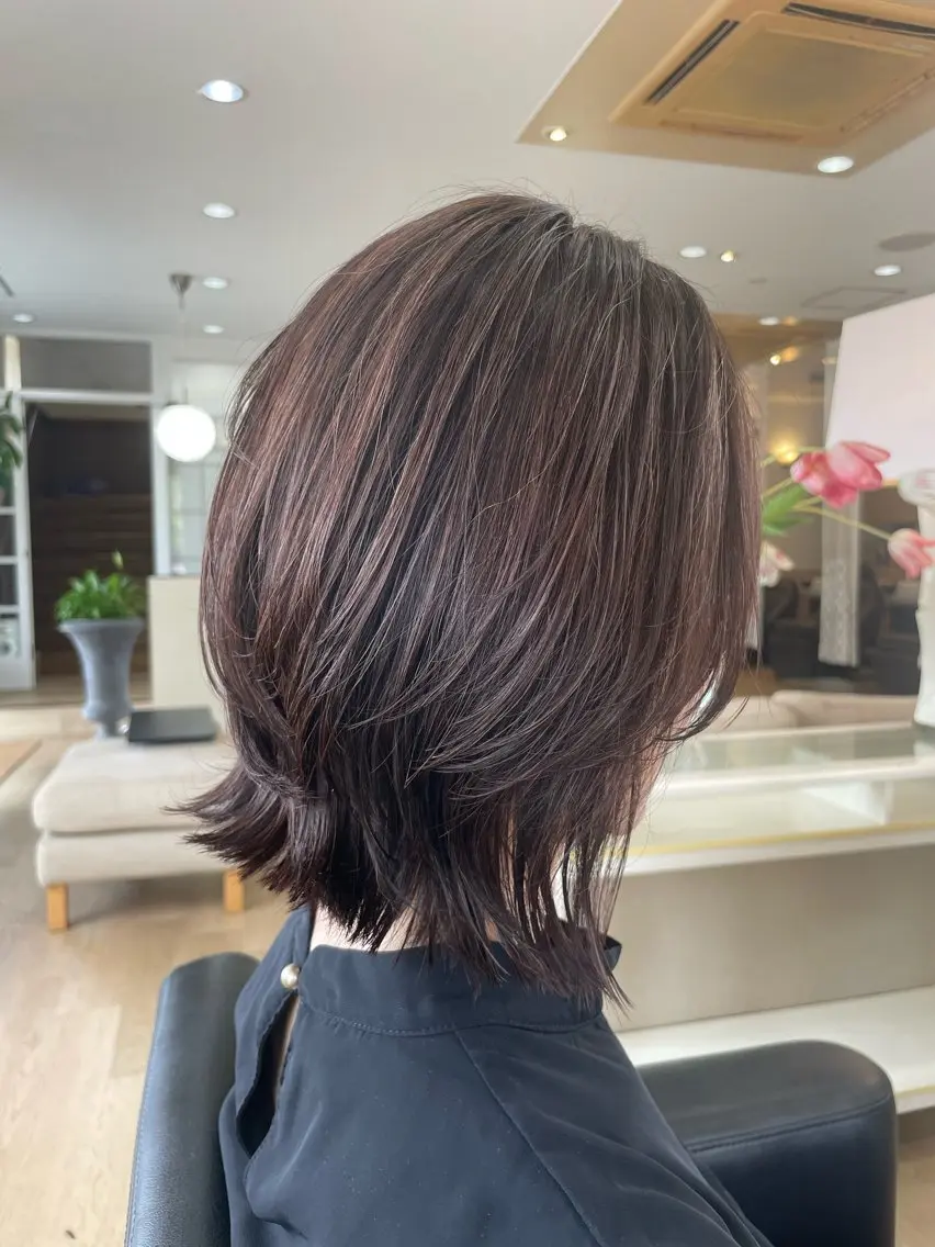ミディアム カラー カット ヘアカラー トリートメント 小酒井 智洋のヘアスタイル