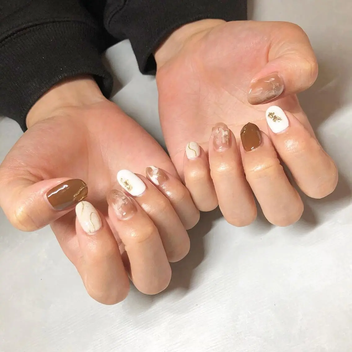 ネイル ニュアンスネイル ハンドネイル private_ salon.Leaのネイルデザイン