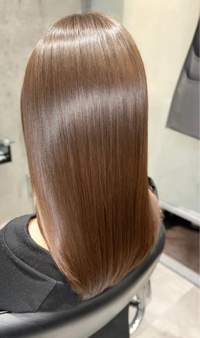 セミロング トリートメント ドライ カット✂️髪質改善のヘアスタイル