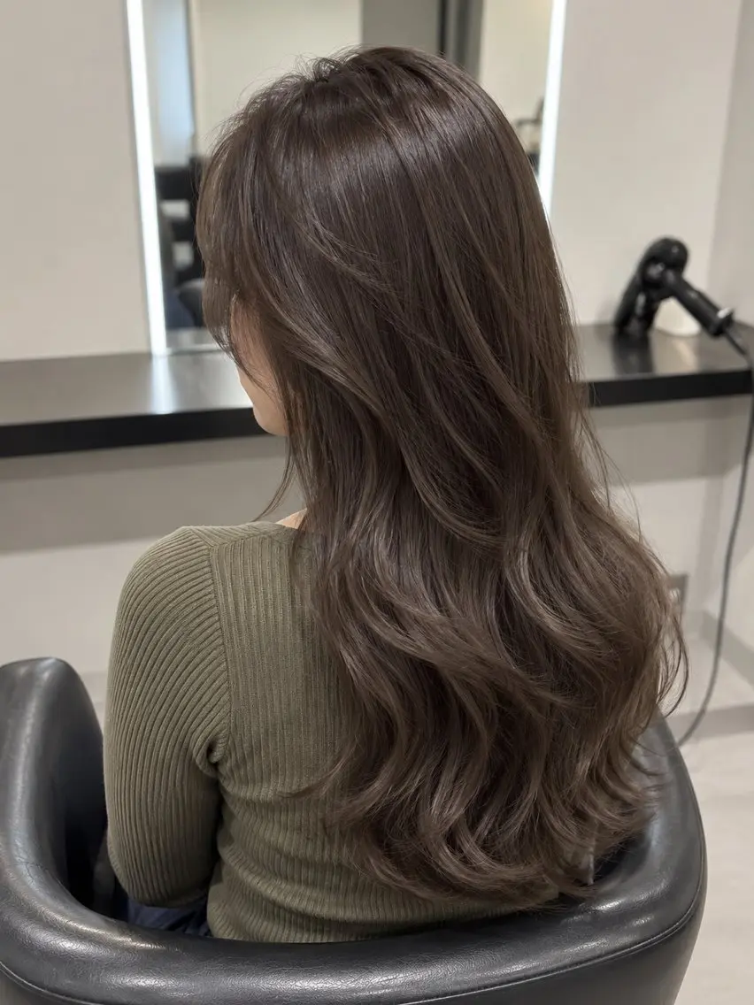 ミディアム カラー ブラウンカラー トリートメント 🌈ウルトワ水素 髪質改善naru🌈のヘアスタイル