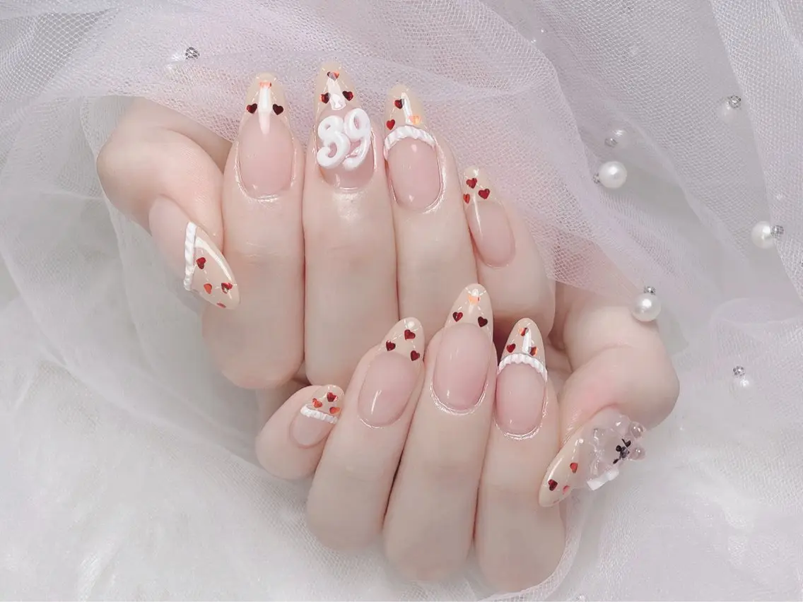 ネイル LuLu nail💕ミカのネイルデザイン