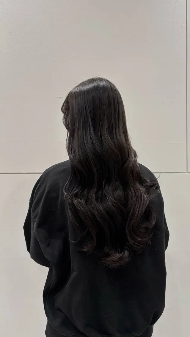 ロング DIVA DIVO Arbor キズナのヘアスタイル