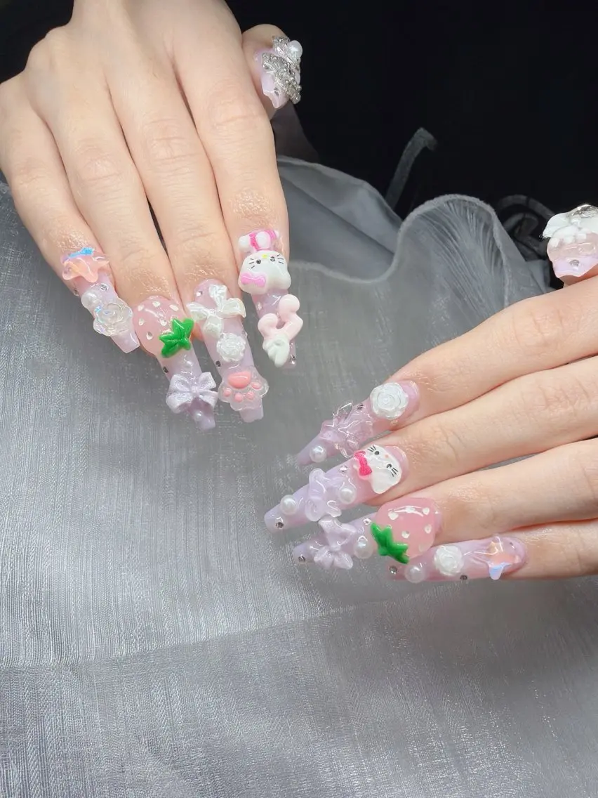 ネイル 長さ出し グラデーション 卒業式 キラキラネイル マグネットネイル ハンドネイル Lee Nailsのネイルデザイン