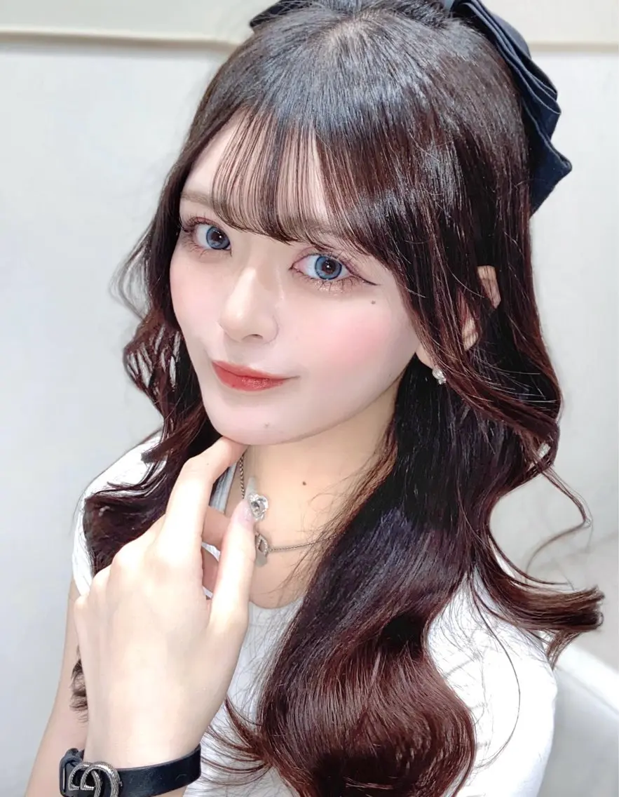 ミディアム カラー カット ヘアカラー トリートメント ヘッドスパ ヘアセット 韓国ヘア/レイヤー/ 顔まわり/りょーとのヘアスタイル
