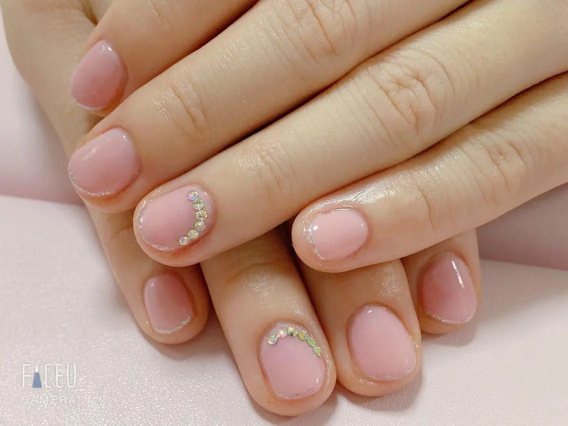 ネイル ネイルサロンエクラ 🫧Shizukaのネイルデザイン