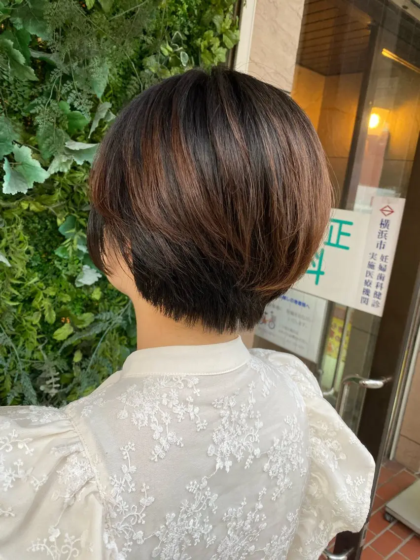 ショート カット 透明感カラー/韓国 ヘア🩶yuri🩵のヘアスタイル