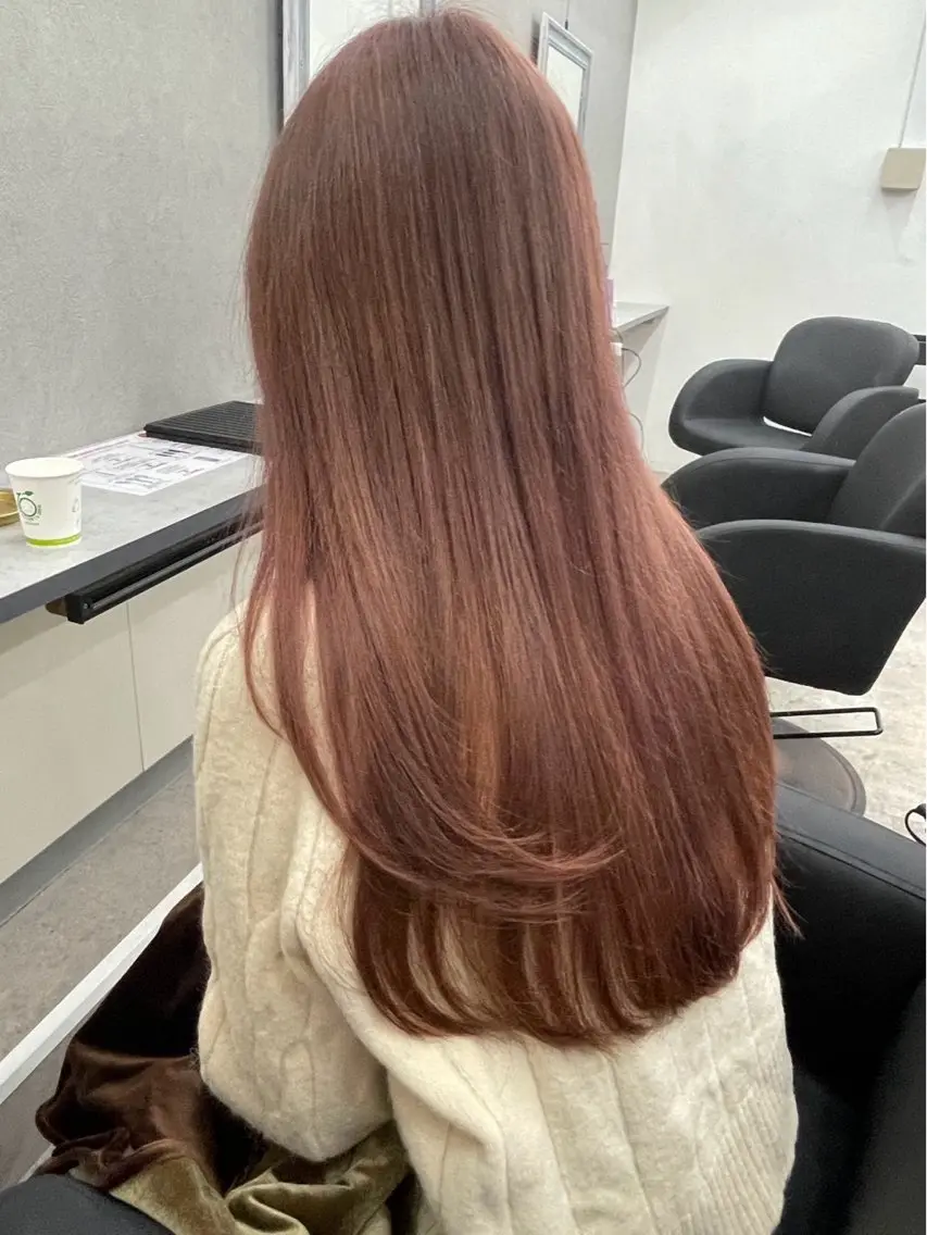 ミディアム カラー ベージュカラー ピンクカラー ピンクベージュ カット ヘアカラー トリートメント GiseL 博多筑紫口店のヘアスタイル