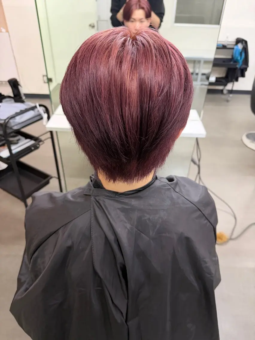 カラー メンズ メンズブリーチ ブリーチ レッドカラー ヘアカラー ウチダ🦖 メンズカラーのヘアスタイル