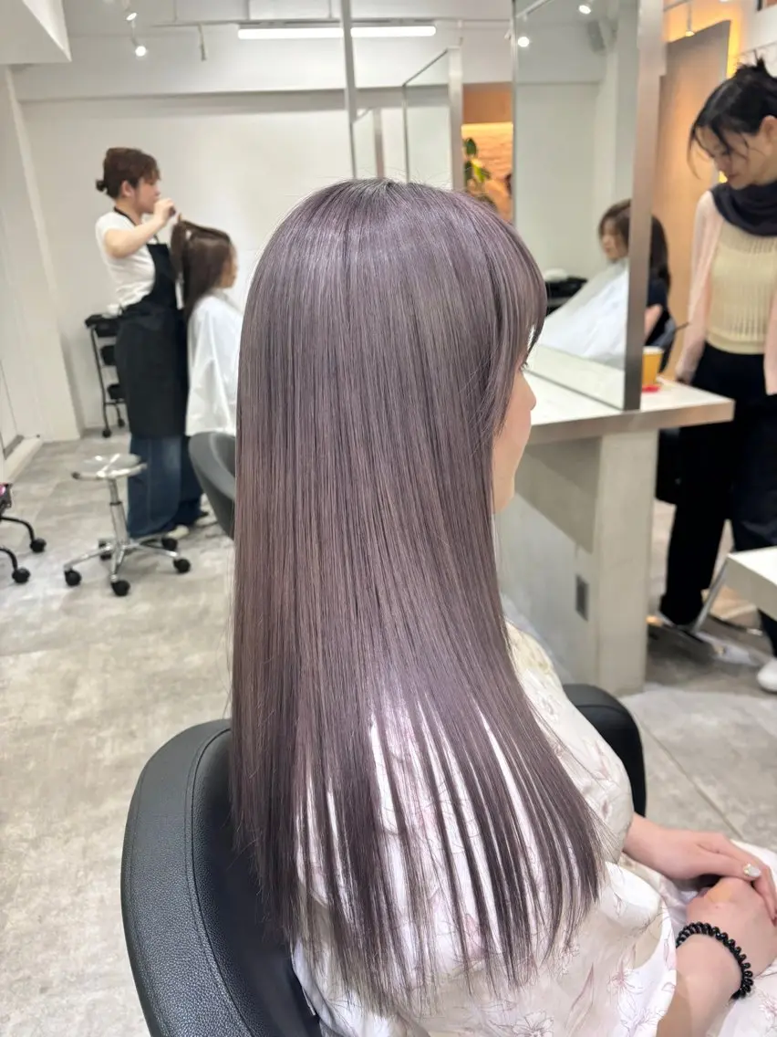 ロング カラー ヘアカラー トリートメント Viot 銀座 樋口 桃佳のヘアスタイル