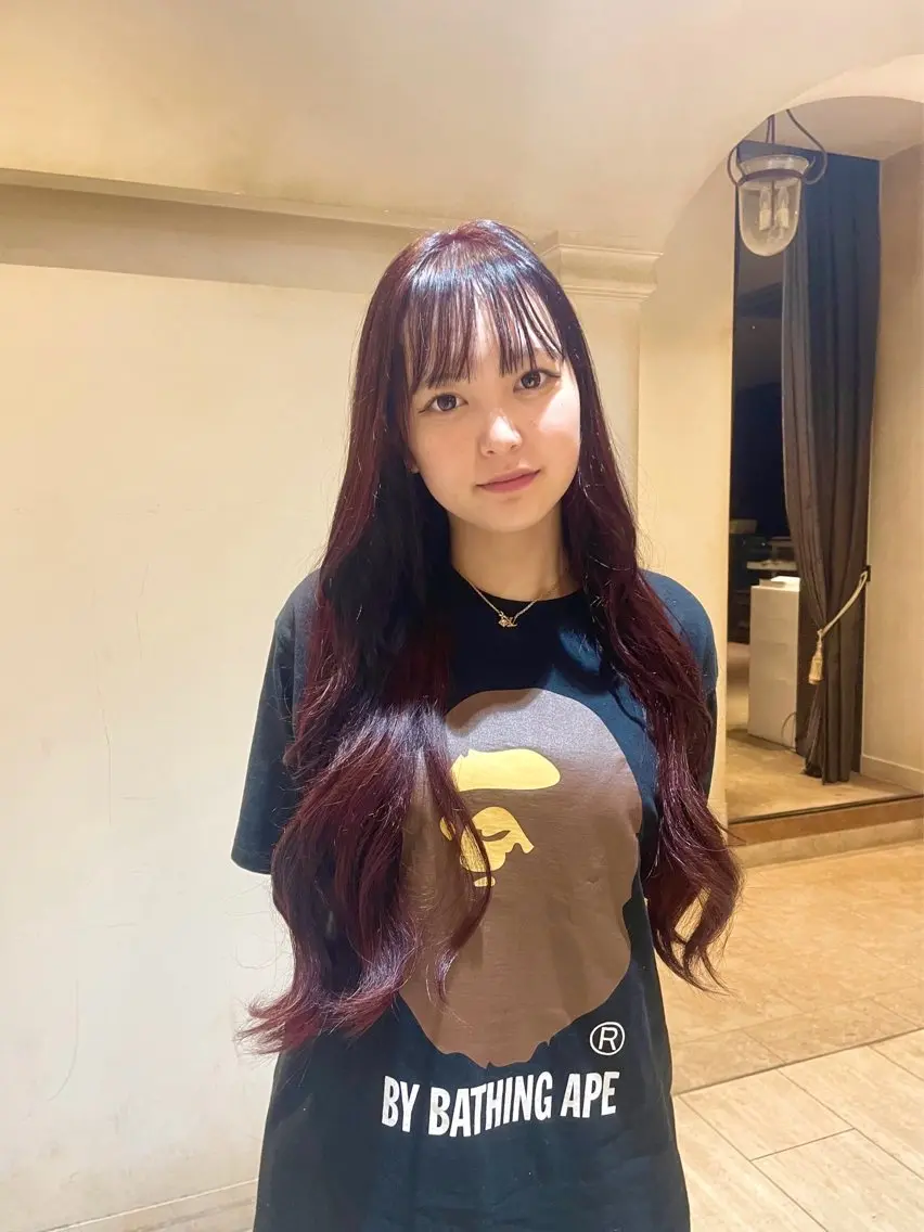 ロング 長谷 若奈のヘアスタイル