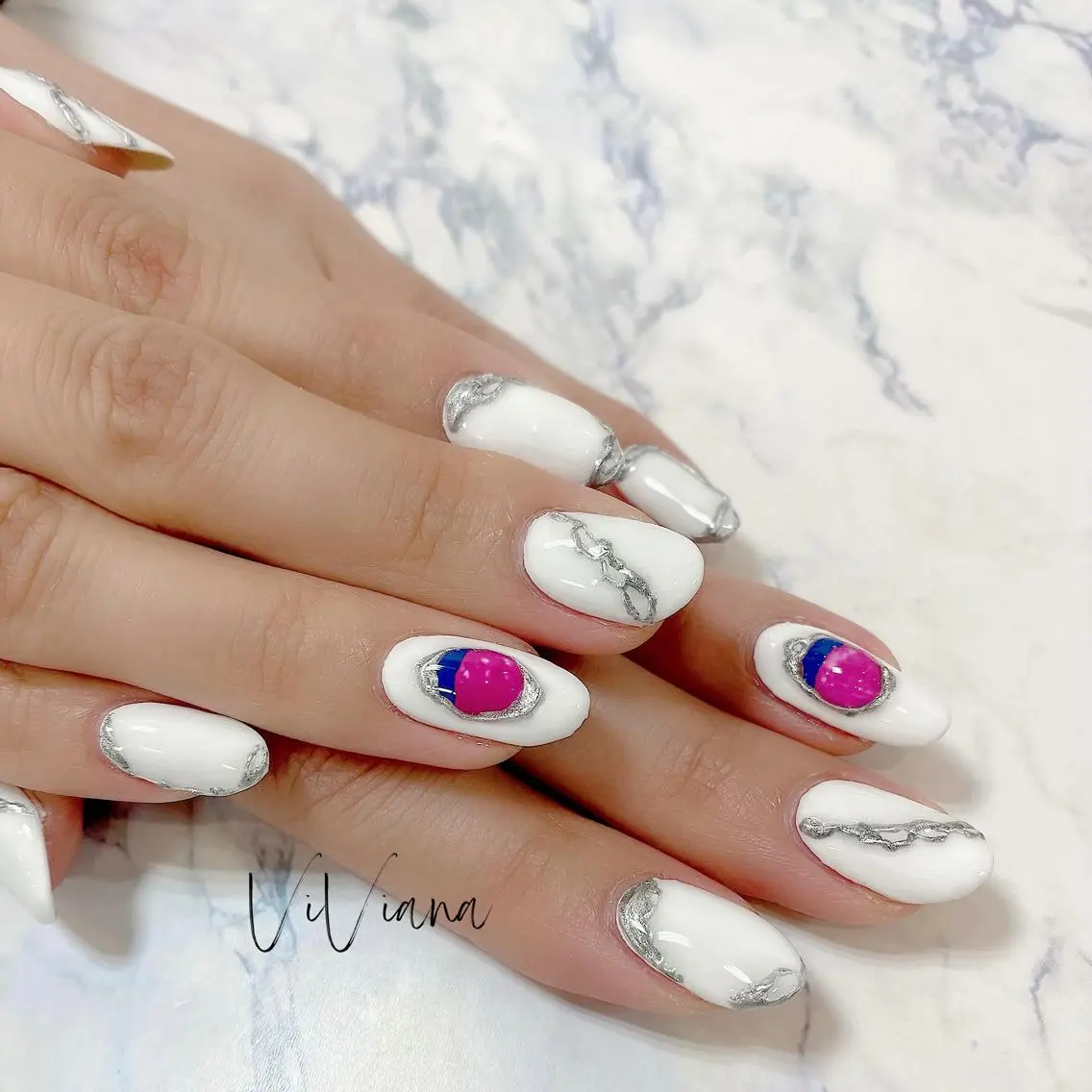 ネイル ハンドネイル ViViana ｳﾞｨｳﾞｨｱﾅのネイルデザイン