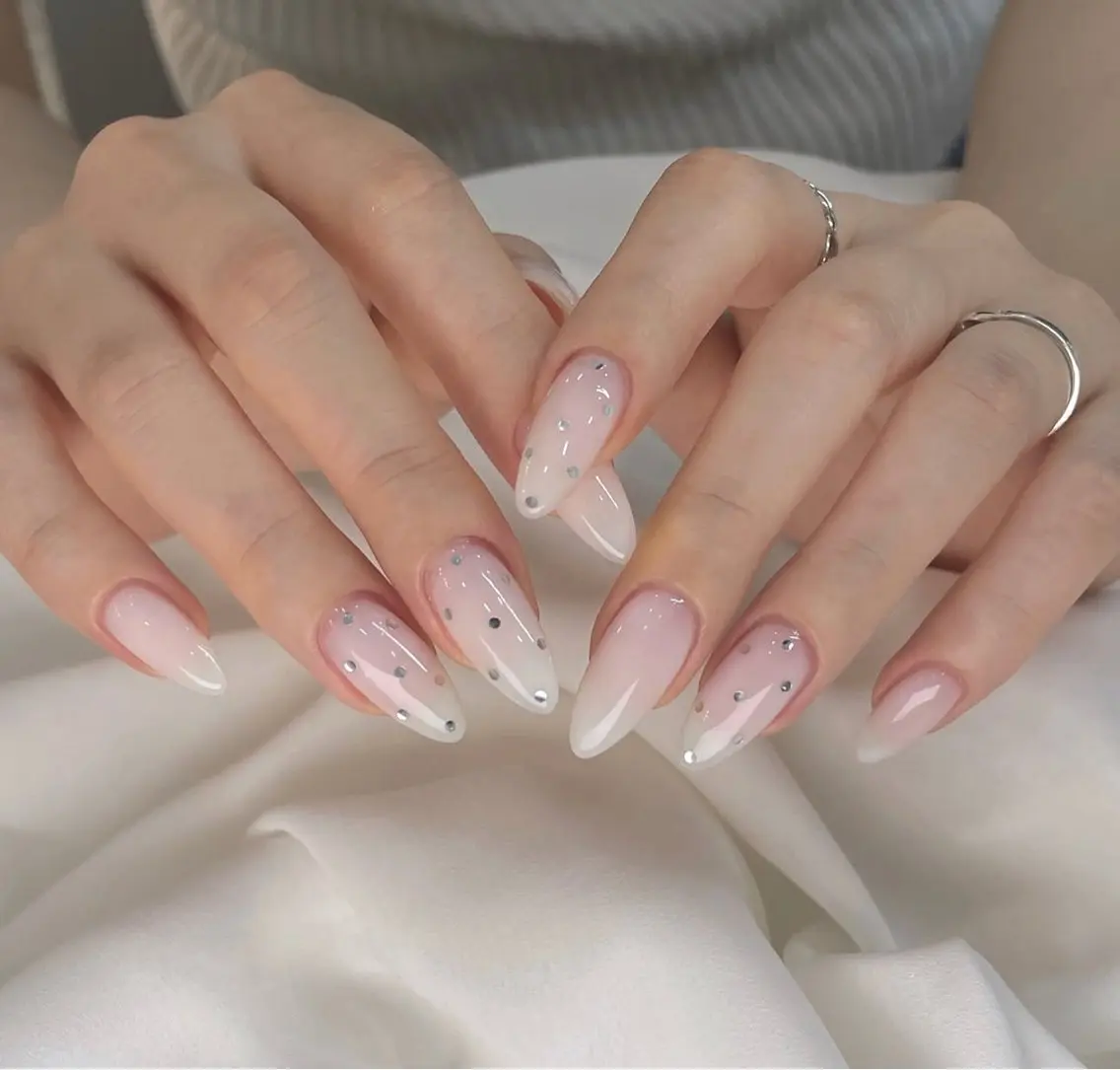 ネイル ハンドネイル 🎀PG🩵 ネイルサロンのネイルデザイン