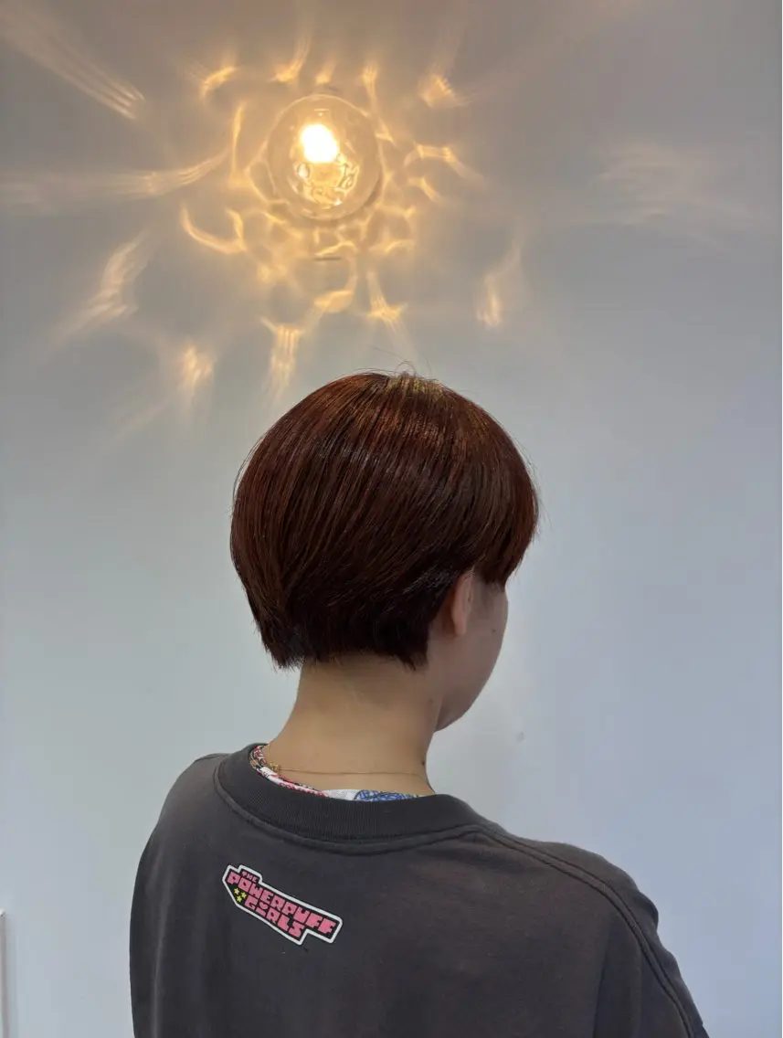 ショート カラー ヘアカラー 齋藤 涼葉のヘアスタイル