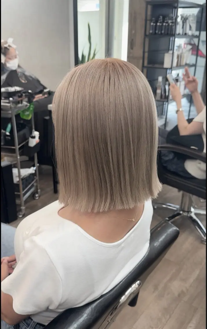 🌙✨【金土日19時​〜​限定】✨🌙　　　　　　　　　　　　🎀 似合わせボブカット＋シャンプー付き🎀の写真
