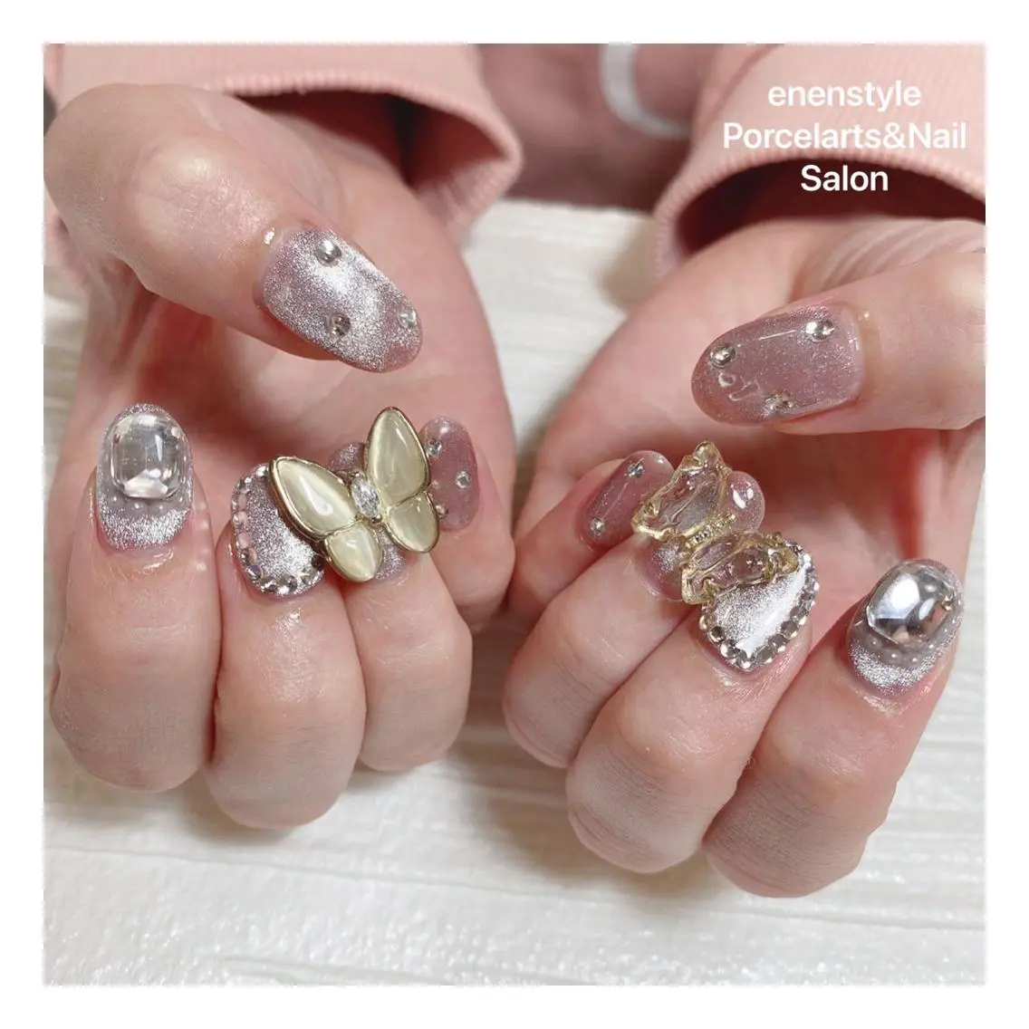 ミディアム ネイル ハンドネイル 🐾enen style 🐾のネイルデザイン