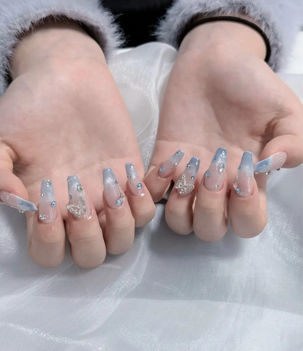 ネイル グラデーション ネイルチップ Emi🌸Belle Nail Salonのネイルデザイン