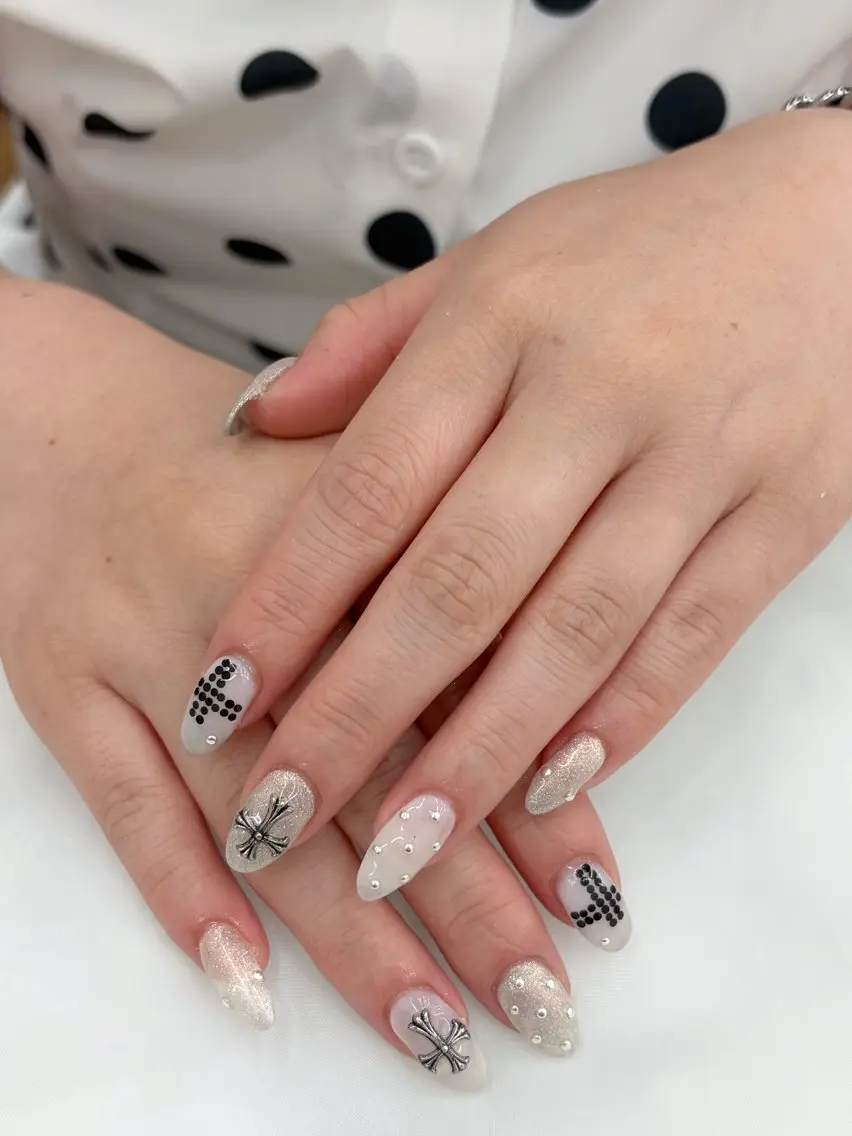 【オフなし】ハンド💅🏻定額デザインコース🤍初回¥6800~2回目以降¥7800✨️パラジェル変更可の写真