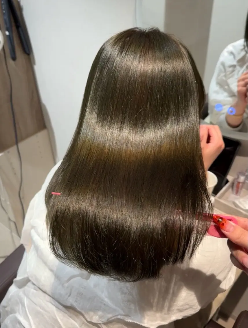 【ご新規様価格🍀】cut × 艶color × 5step treatmentの写真