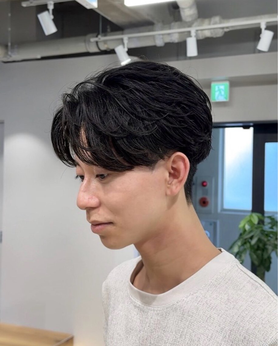 "スタイル指定※条件あり"メンズカットパーマ無料クーポン（センターパート）（ニュアンスパーマ、毛流れパーマ）の写真