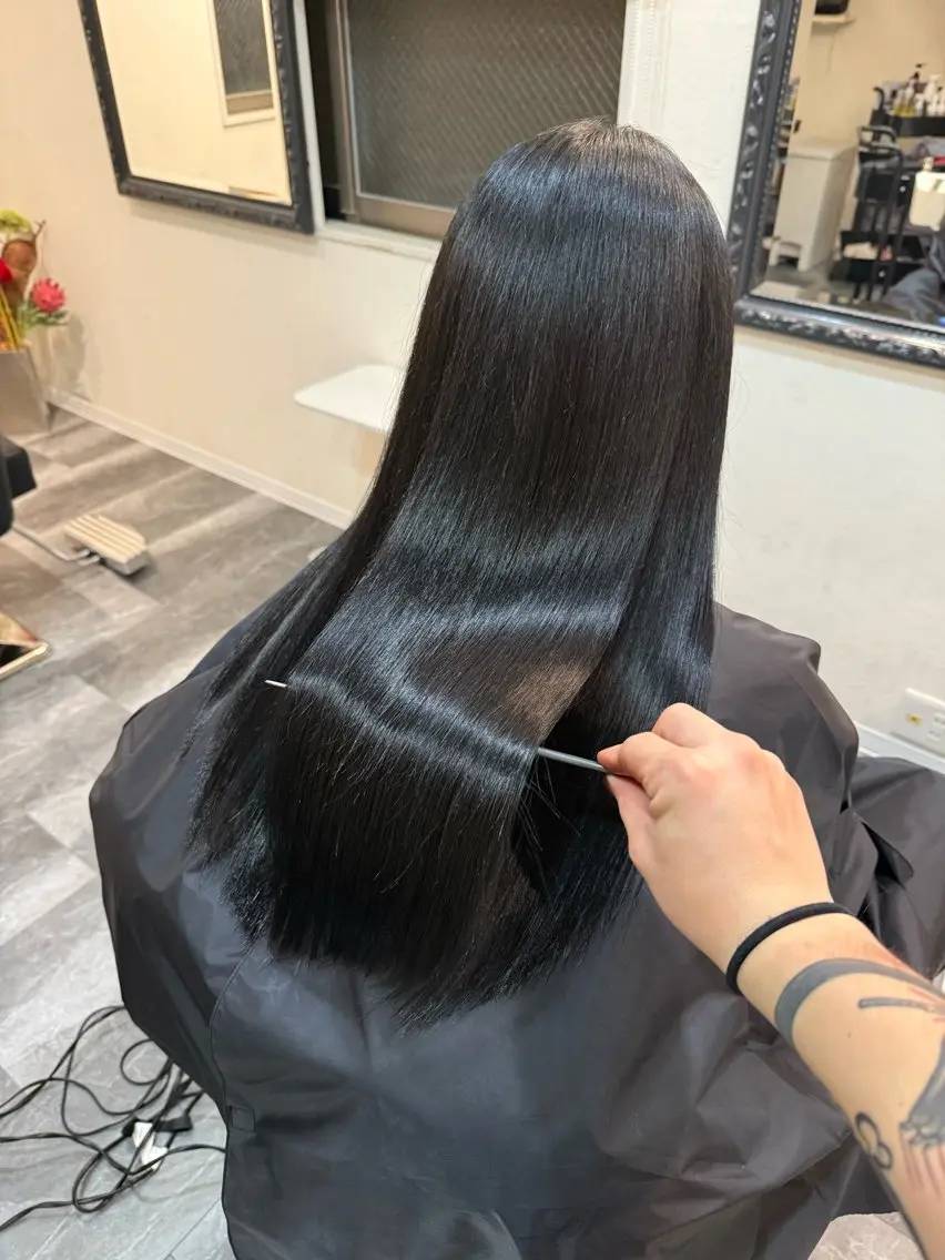 パーマ カット 縮毛矯正 トリートメント ハイトーン✨髪質 改善🫧RYOのヘアスタイル
