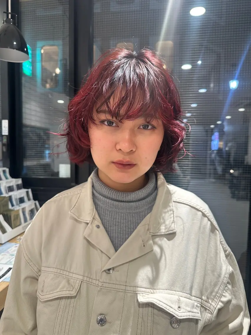ミディアム ヘアカラー ブリーチ🩸 レイヤー🪬yumeのヘアスタイル