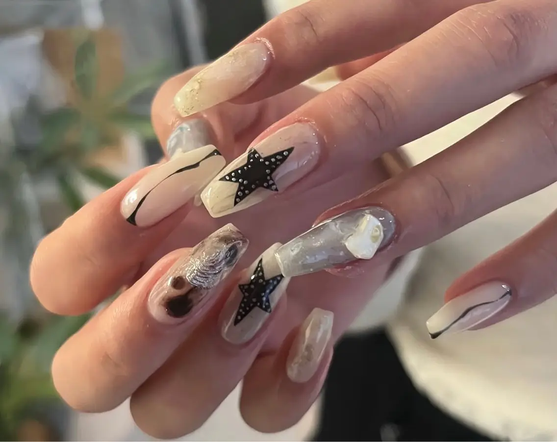 ネイル ジェルネイル パラジェル スカルプネイル ネイルチップ NiJi Nailsのネイルデザイン