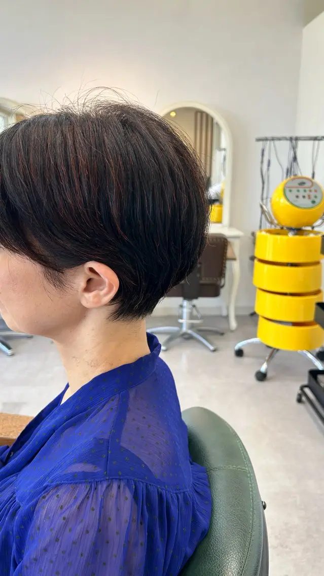 ショート TERUYA shionのヘアスタイル