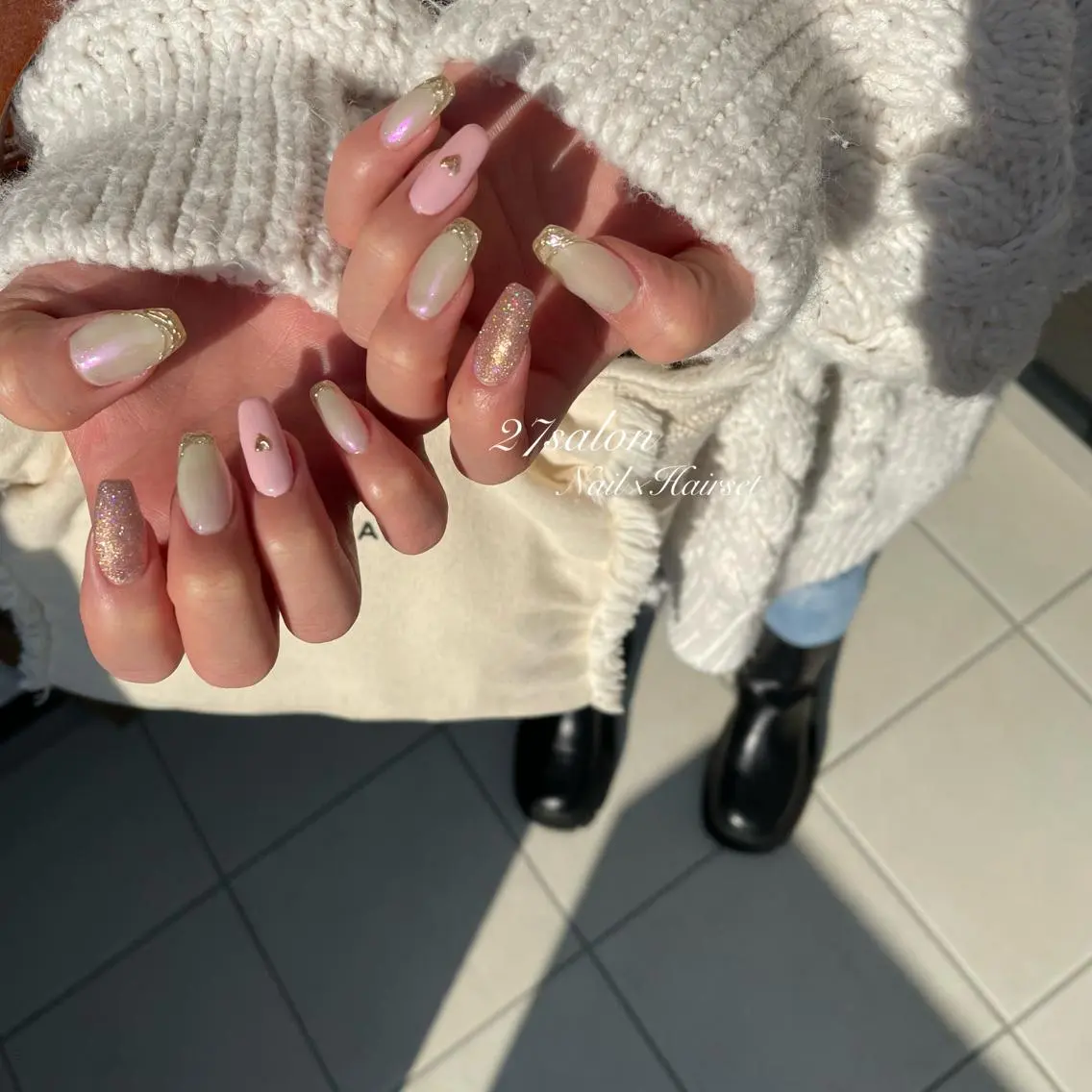 ネイル オーロラネイル ピンク 27salon yuinaのネイルデザイン