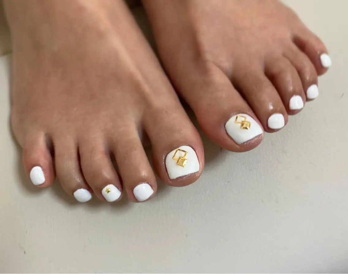 ネイル フットネイル シンプルネイル nail M&Tのネイルデザイン