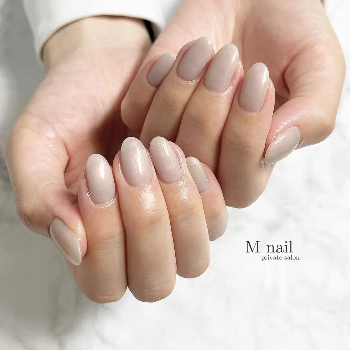 ネイル オーロラネイル ハンドネイル M nailのネイルデザイン
