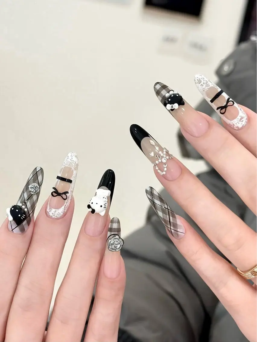 💅 【話題の韓国ネイルつけ放題】压倒的なSNSで大人気のワンホン★韓風パーツを1000種類以上取り揃えの写真