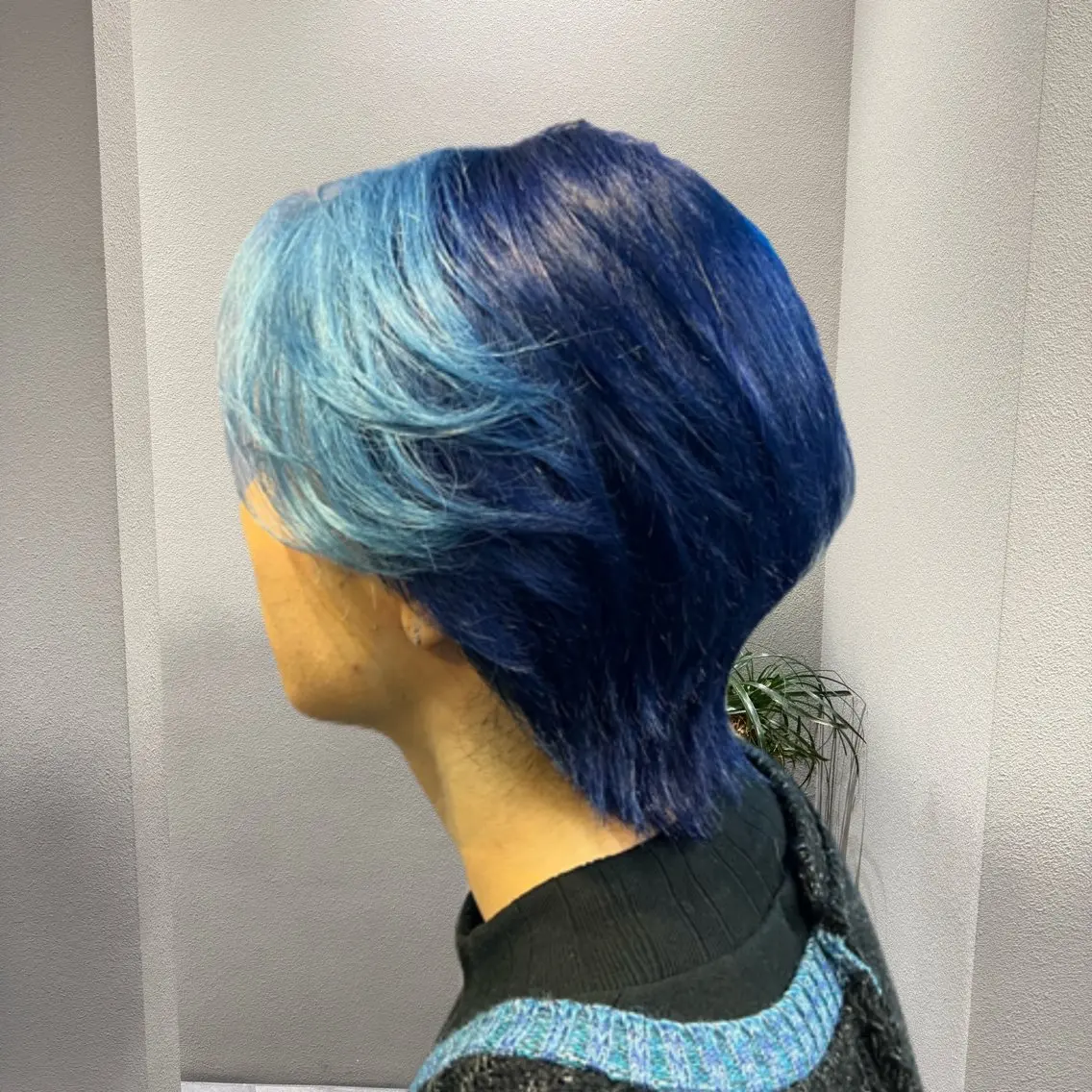 ショート カラー メンズ メンズブリーチ メンズハイトーン ブリーチ ケアブリーチ デザインカラー ヘアカラー ヘアセット ✨ブリーチ支持No1 複雑履歴修正/舘岡のヘアスタイル
