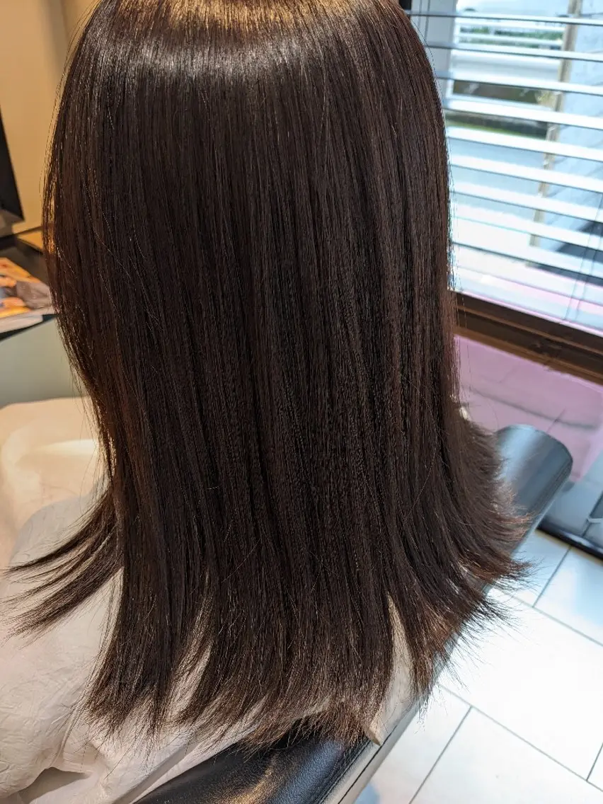 ミディアム seul 美容室のヘアスタイル