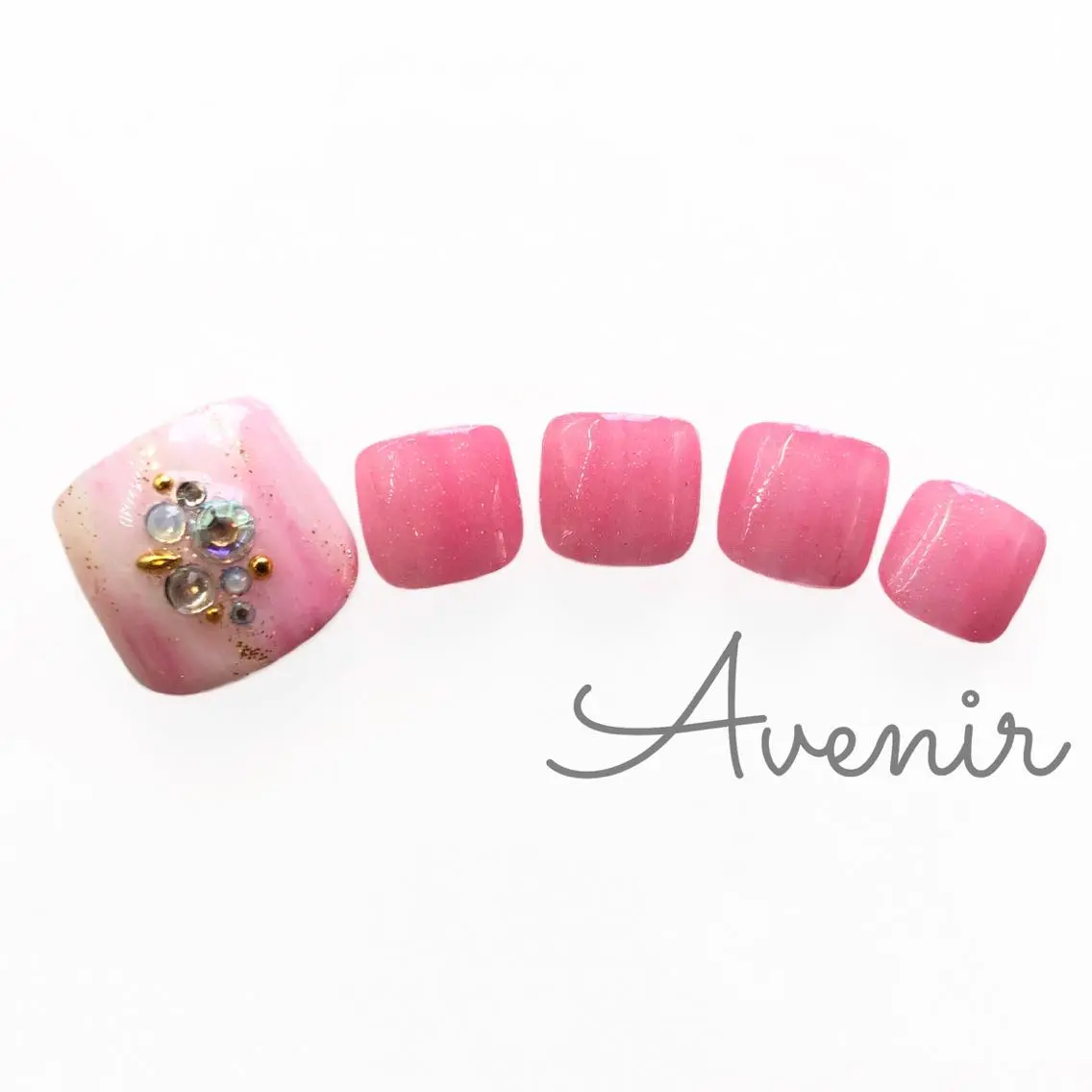 ネイル Avenir 表参道 nail&eye予約のネイルデザイン