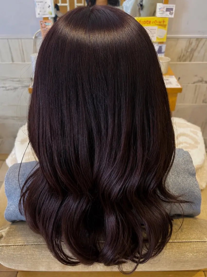 カラー ラベンダーカラー 巻寄 しおんのヘアスタイル