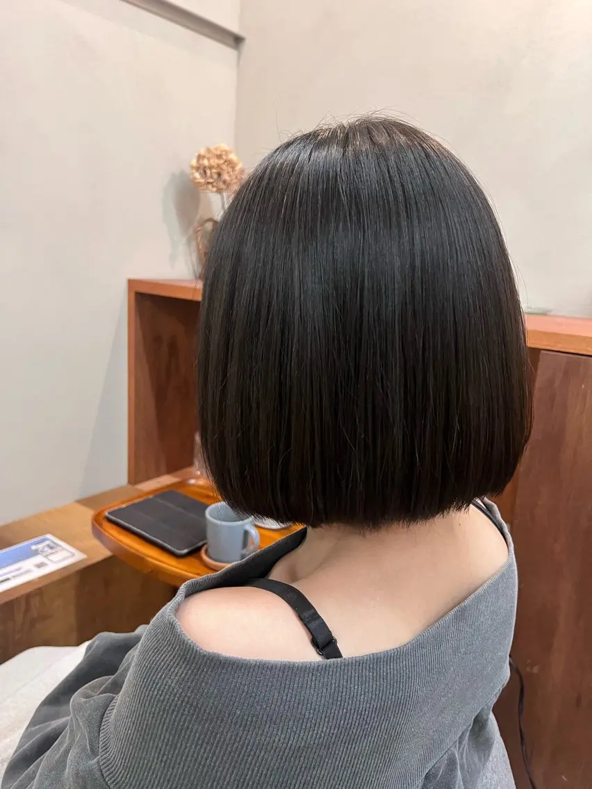 ミディアム 酸性ストレート 暖色カラー／ ヘアセット🌛櫻井舞のヘアスタイル