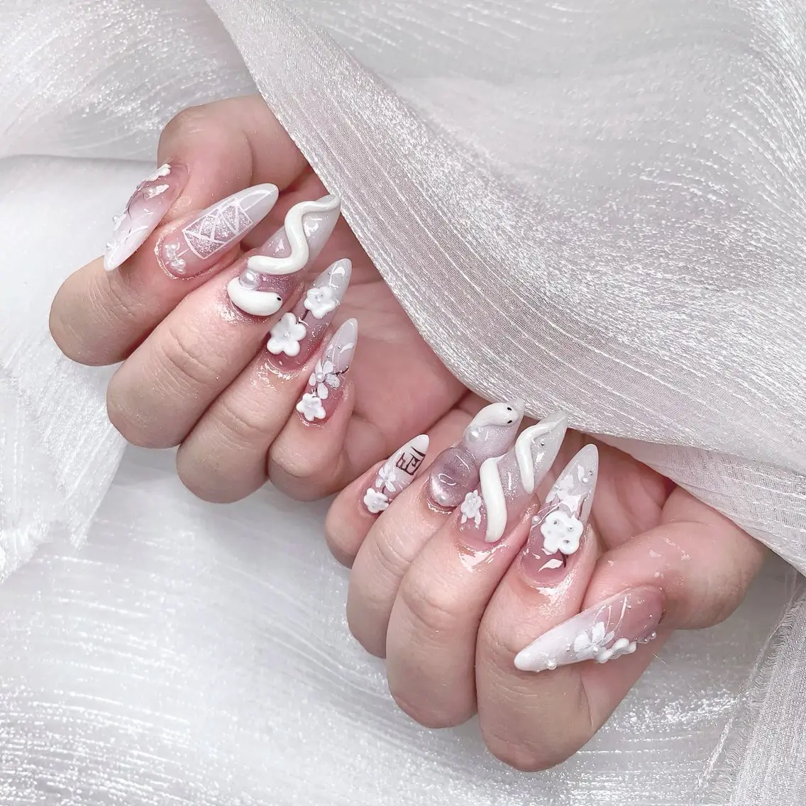 ロング ロング ハンドネイル ハンドケア あい 小森のネイルデザイン