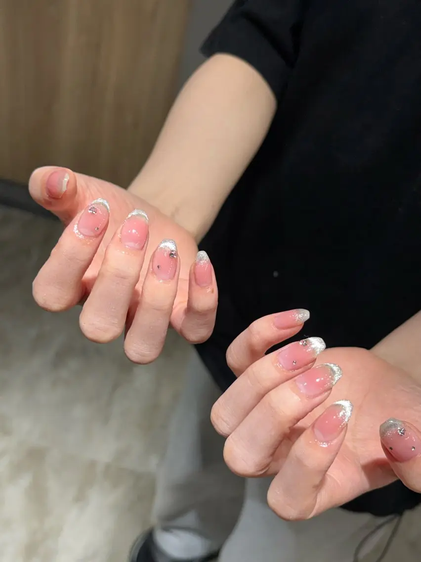 ネイル ハンドネイル Yuui 💛のネイルデザイン
