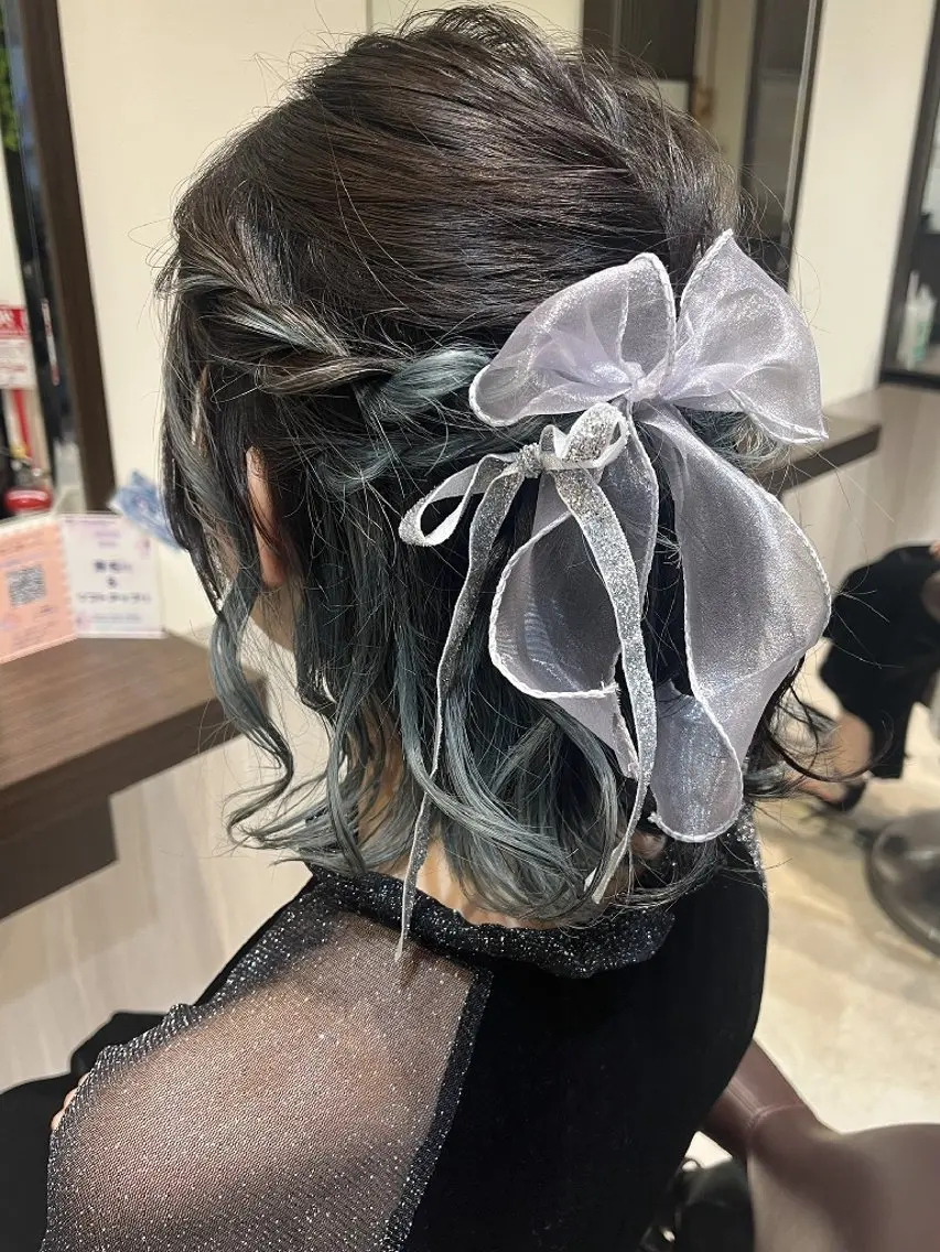ミディアム ヘアアレンジ ハーフアップ ボブ ヘアセット チハル🌙 カラー🌙ヘアセットのヘアスタイル