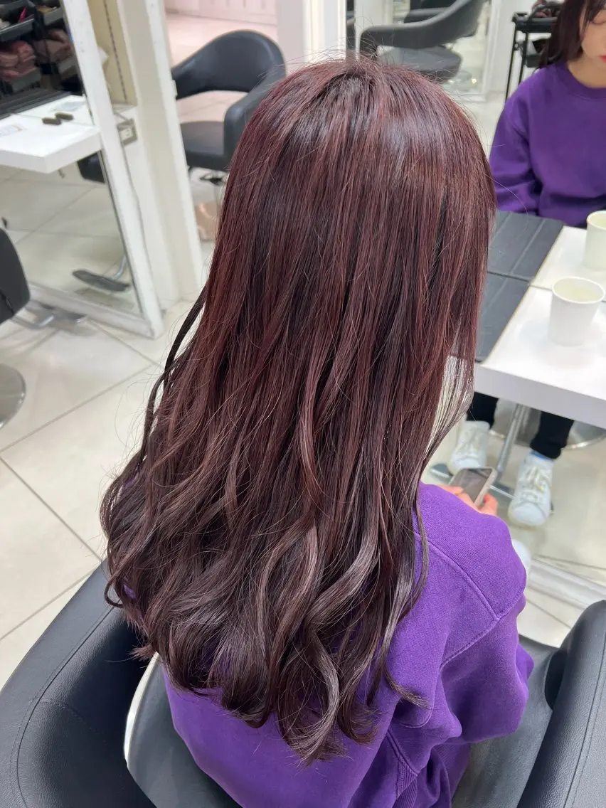 ロング カラー ブリーチ レッドカラー ヘアカラー トリートメント 【暖色カラー特化】 中山由梨のヘアスタイル