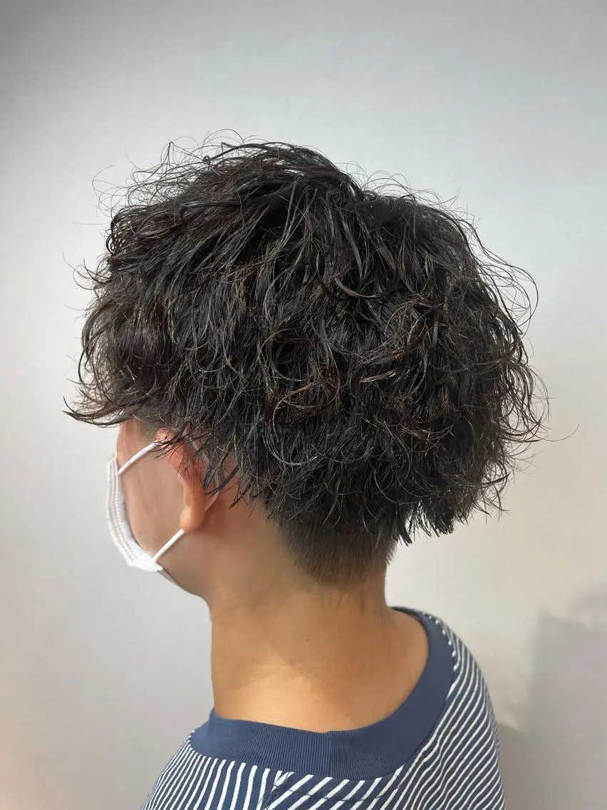 【男性限定】カット+メンズパーマ+後処理トリートメント￥８８００の写真