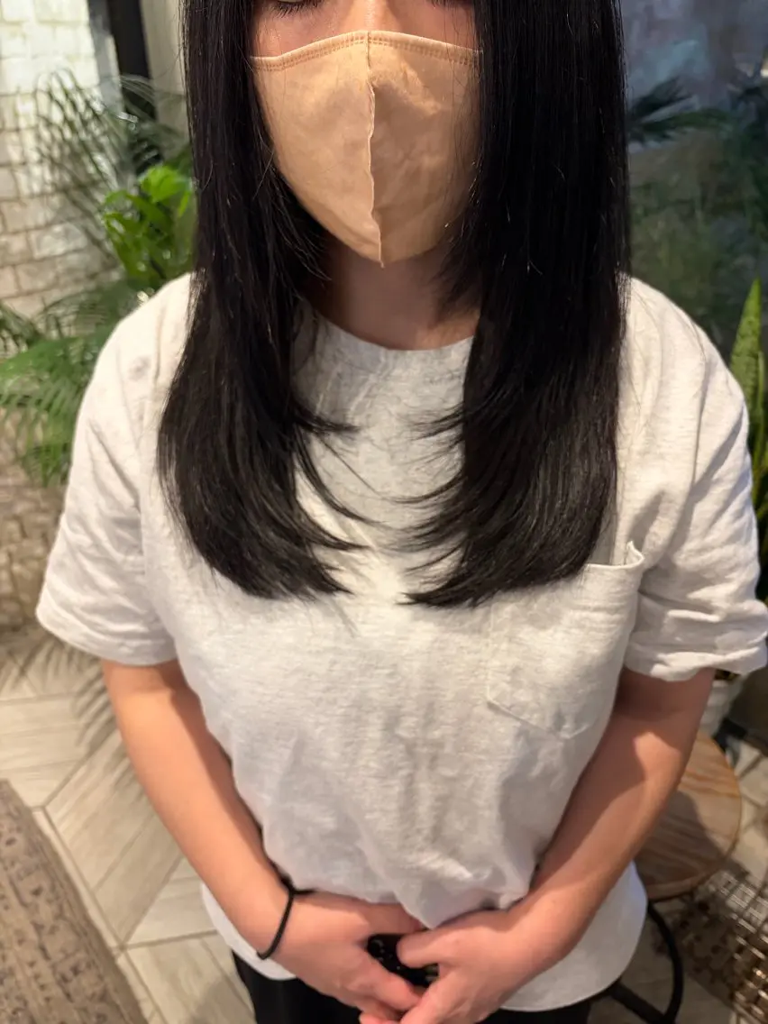 セミロング レイヤーカット 杉崎 朝佳のヘアスタイル