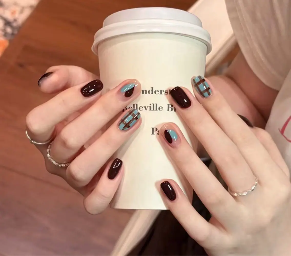 ネイル ハンドネイル H3 Nail シロのネイルデザイン