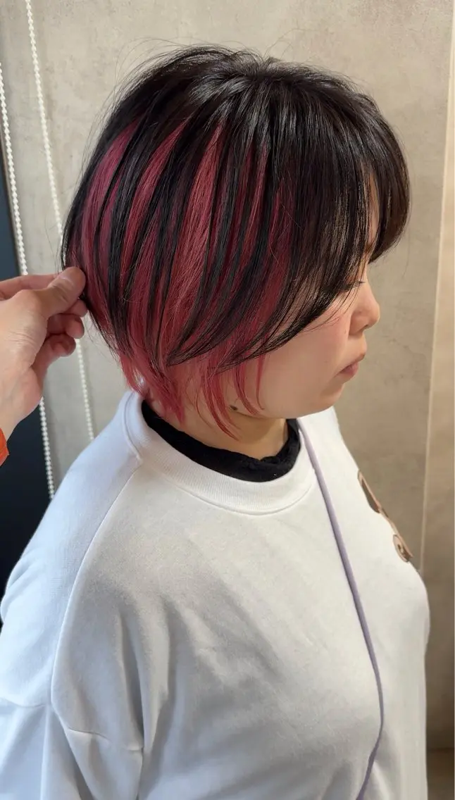 ショート カラー インナーカラー ピンクカラー 似合わせカット カット ヘアカラー ショート⭐️ブリーチ ⭐️木村康二⭐️のヘアスタイル
