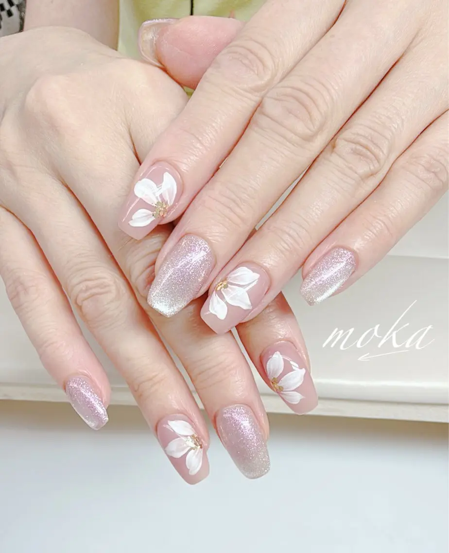ネイル ハンドネイル ハンドケア 胡蝶蘭レディースサロ ンNailMOKAのネイルデザイン