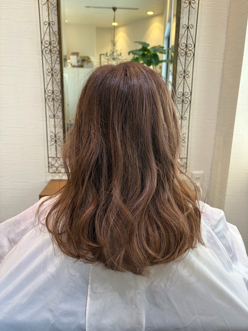 ミディアム カラー ベージュカラー 透明感カラー ラベンダーカラー ラベンダーベージュ 韓国風ヘア ヘアカラー トリートメント mizuki /韓国系×ガーリー系のヘアスタイル