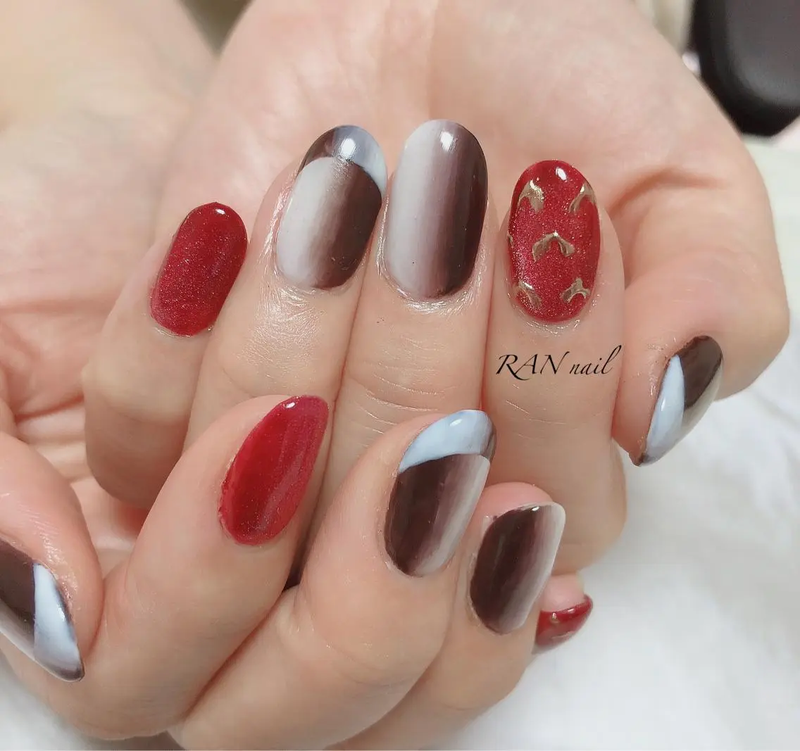 ネイル フレンチネイル ジェルネイル ゴールド ハート ミラーネイル RAN nailのネイルデザイン